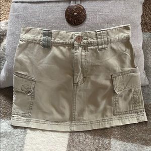 Teenie Wahine Roxy skirt!
